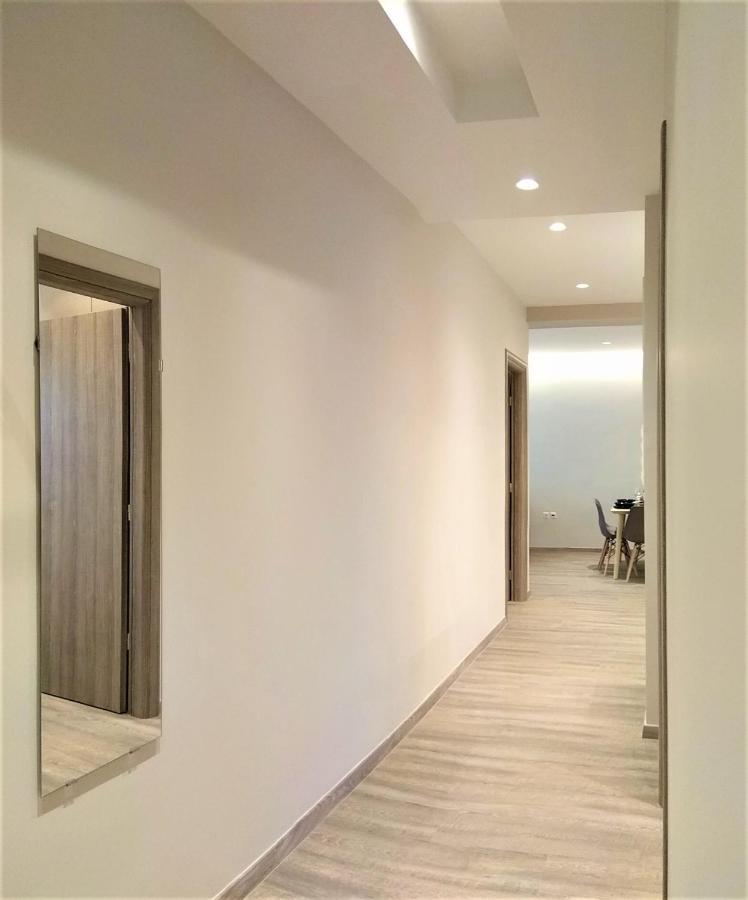 Daire More Athens Apartments *