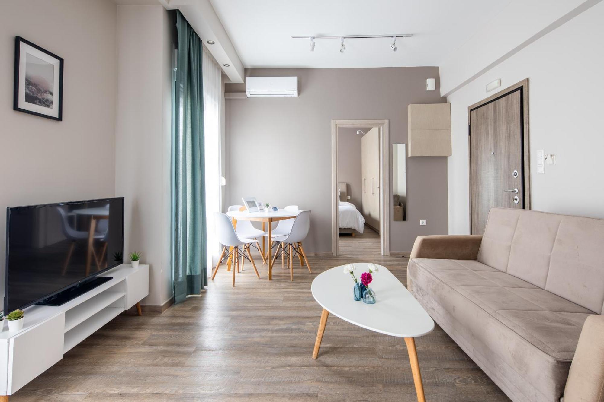 Daire More Athens Apartments *